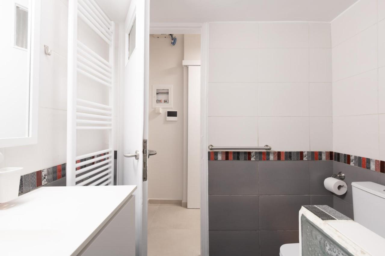 Modern 2-Bedroom Apt, 200M From The Acropolis Athene Buitenkant foto